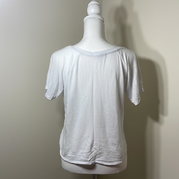 Lightly worn, cool t-shirt - Picture 3 of 3